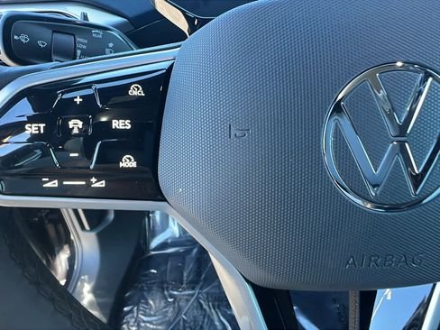 New 2026 Volkswagen ID.4 Pro S AWD/4WD image 19