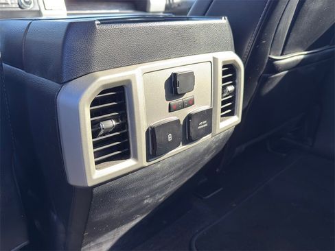 Used 2019 Ford F150 Lariat w/ Equipment Group 502A Luxury image 35