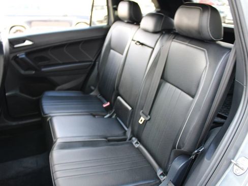 Certified 2024 Volkswagen Tiguan SE R-Line w/ MDO Package, Two-Row image 22