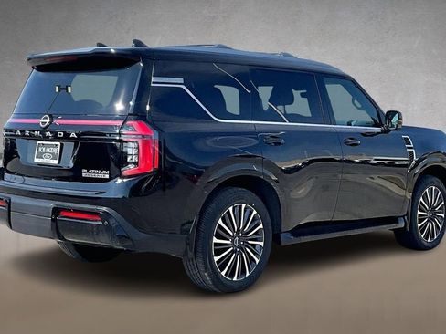 Used 2025 Nissan Armada Platinum Reserve image 2