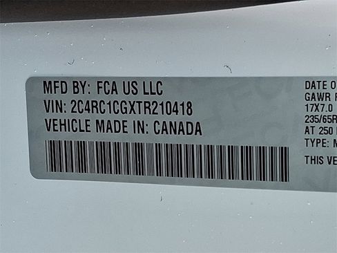 New 2026 Chrysler Voyager LX image 18