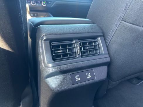 Used 2025 Honda Accord SE image 17