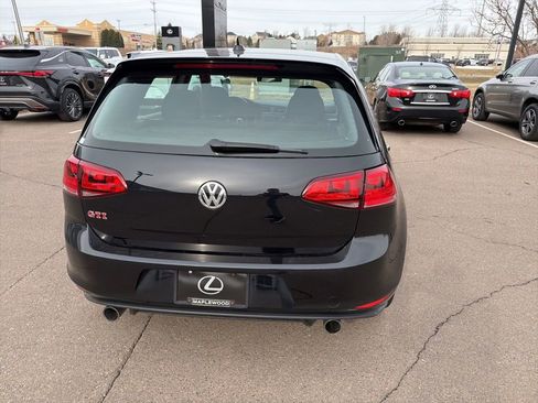 Used 2017 Volkswagen GTI Sport image 24