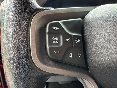 Used 2023 Ford Bronco Wildtrak image 16