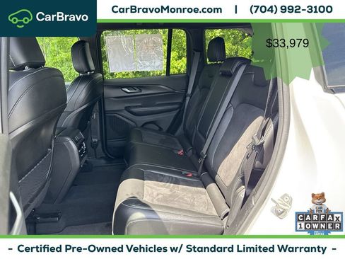 Used 2024 Jeep Grand Cherokee Altitude AWD/4WD image 25