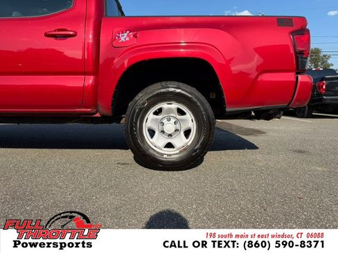 Used 2018 Toyota Tacoma SR AWD/4WD image 23