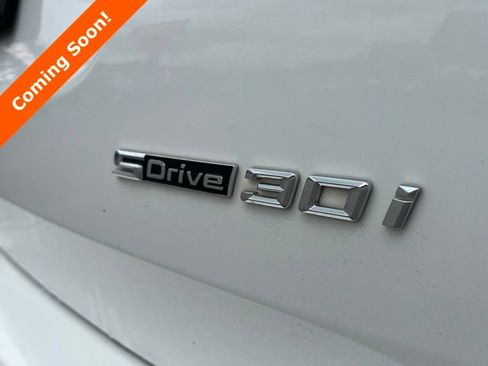 Used 2019 BMW X3 sDrive30i w/ Premium Package RWD image 8