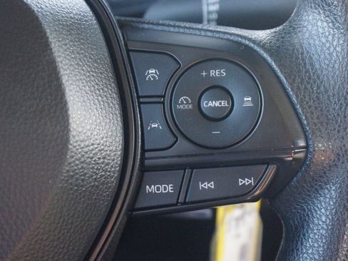 Used 2024 Toyota Corolla LE FWD image 9
