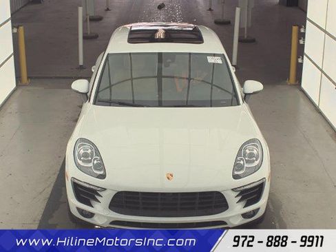 Used 2018 Porsche Macan image 2