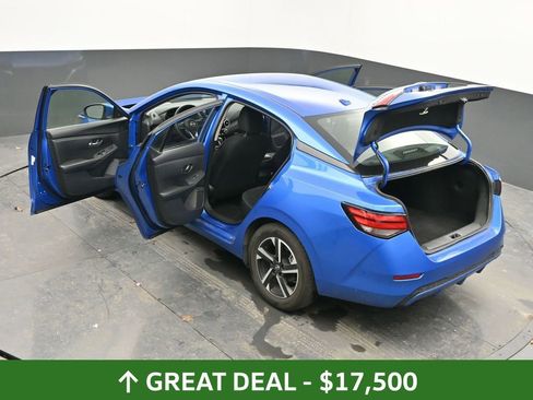 Used 2025 Nissan Sentra SV image 66