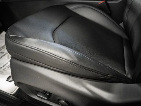 New 2026 Jeep Compass Limited image 34