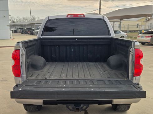 Used 2018 Toyota Tundra SR5 image 27
