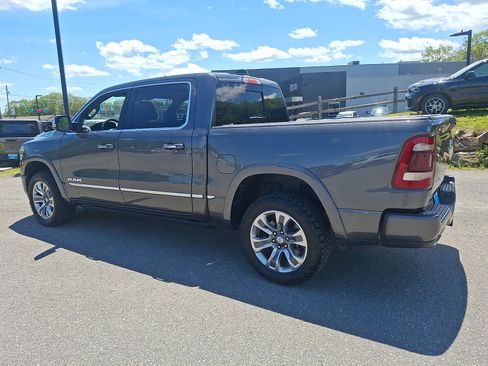 Used 2022 RAM 1500 Limited w/ Body Color Bumper Group AWD/4WD image 4