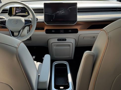 New 2025 Volkswagen ID. Buzz 1st Edition image 30