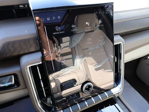 New 2026 GMC Yukon XL Denali AWD/4WD image 23