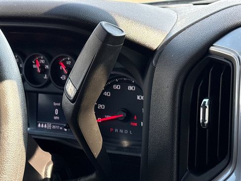 Used 2024 Chevrolet Silverado 1500 Custom AWD/4WD image 28