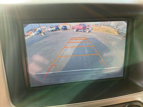 Used 2016 GMC Yukon XL Denali w/ Open Road Package image 11