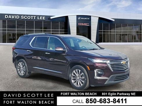 Used 2023 Chevrolet Traverse Premier w/ LPO, Cargo Package FWD image 1