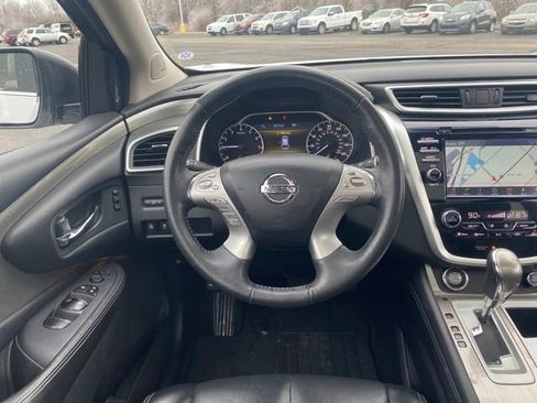Used 2018 Nissan Murano SL w/ Moonroof Package image 8