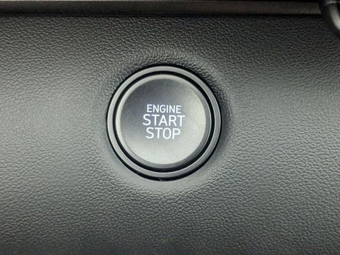 New 2026 Hyundai Elantra SEL Sport image 30