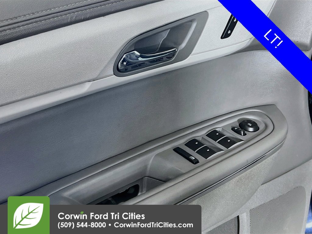Used 2017 Chevrolet Traverse LT AWD/4WD image 11