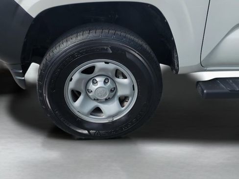 Certified 2023 Toyota Tacoma SR RWD image 31
