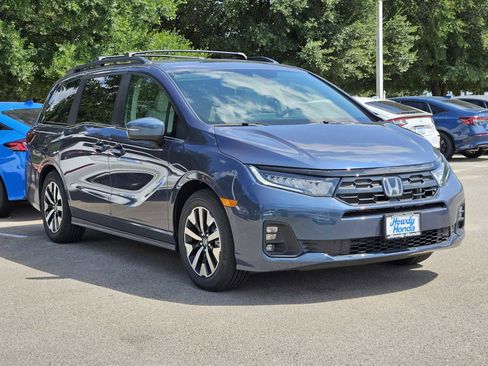 New 2026 Honda Odyssey EX-L image 3