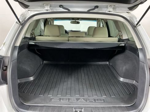 Used 2012 Subaru Outback 3.6R Limited AWD/4WD image 26