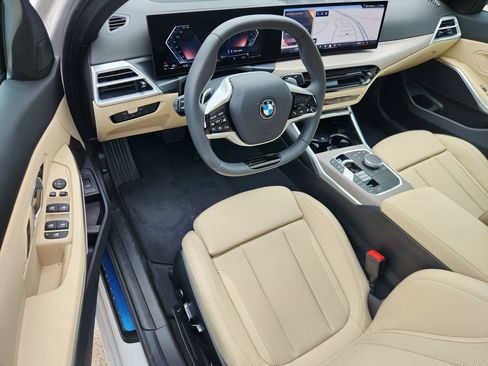 Used 2026 BMW 330i xDrive Sedan w/ Premium Package AWD/4WD image 15