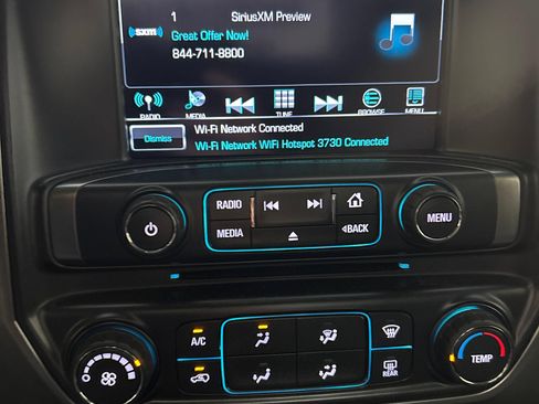 Used 2017 Chevrolet Silverado 1500 LT w/ LT Convenience Package AWD/4WD image 12