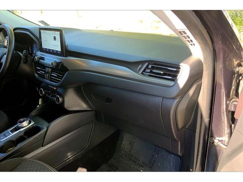 Used 2023 Ford Escape Active image 17