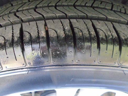 Used 2011 Honda CR-V EX-L image 34