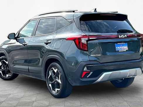 Used 2025 Kia Seltos S FWD image 5