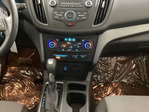 Used 2017 Ford Escape SE image 20