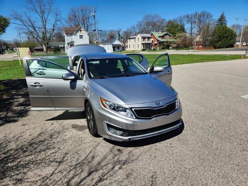 Used 2012 Kia Optima Hybrid w/ Hybrid Convenience Pkg image 24