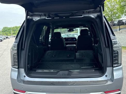 New 2026 Chevrolet Tahoe Premier AWD/4WD image 13