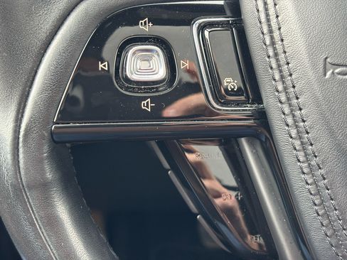 Used 2020 Lincoln Aviator Reserve w/ Equipment Group 202A image 18