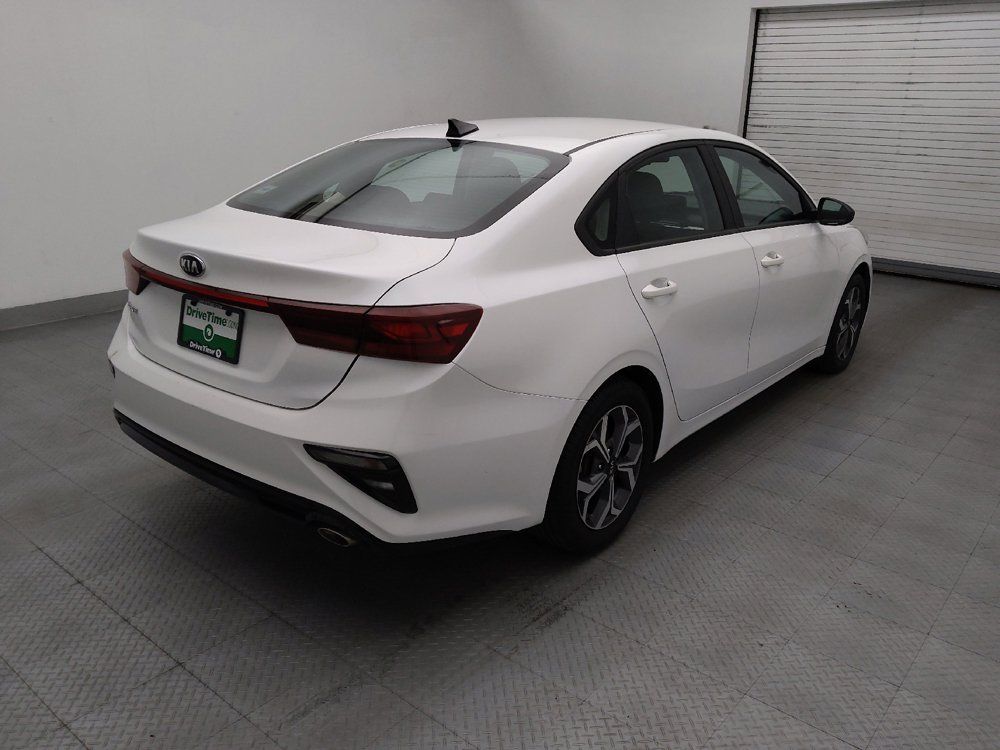 Used 2021 Kia Forte LXS FWD image 9
