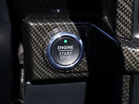 Used 2023 Ford F150 Lariat w/ Equipment Group 502A High image 45