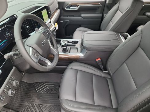 New 2026 Chevrolet Silverado 1500 LT Trail Boss w/ LT Trail Boss Premium Package image 9