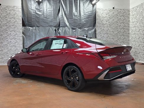 New 2026 Hyundai Elantra SEL Sport image 6