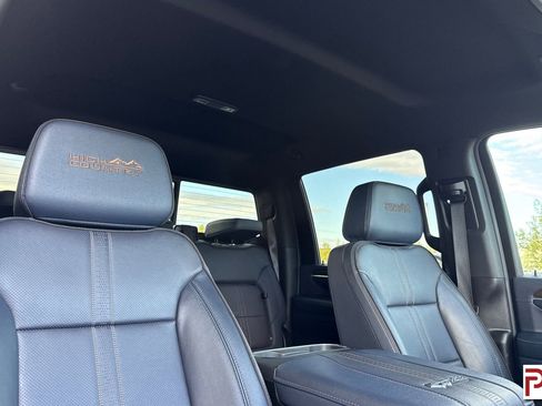 Certified 2024 Chevrolet Silverado 3500 High Country AWD/4WD image 18