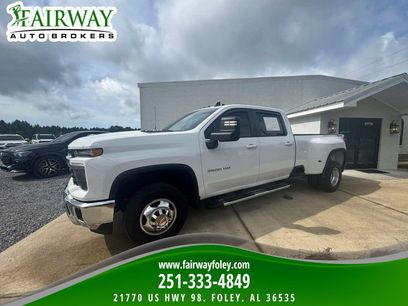 Used 2024 Chevrolet Silverado 3500 LT w/ Convenience Package