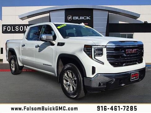 Used 2025 GMC Sierra 1500 SLT AWD/4WD image 1
