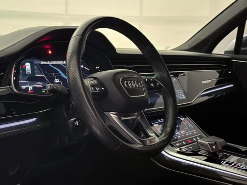 Used 2021 Audi SQ7 Premium Plus w/ Driver Assistance Package image 21