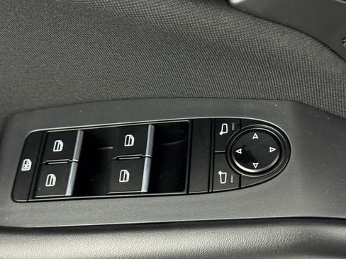 New 2026 MAZDA MAZDA3 s FWD image 18