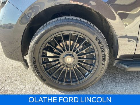 Used 2025 Ford Expedition Max Active image 28