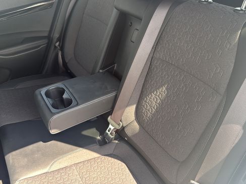 Used 2025 Kia Seltos S AWD/4WD image 37