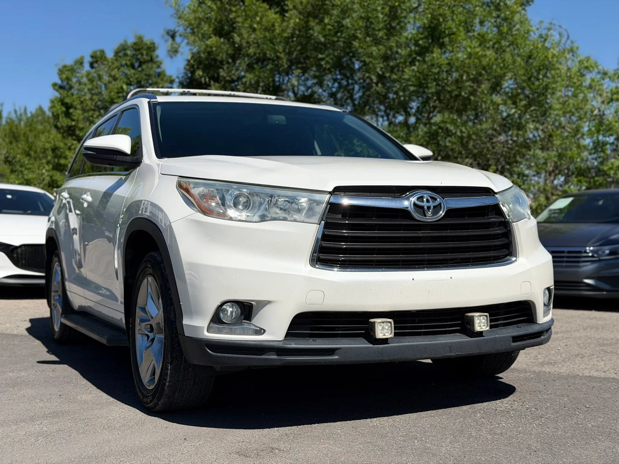Used 2015 Toyota Highlander Limited AWD/4WD image 1
