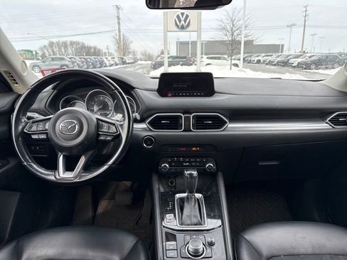 Used 2019 MAZDA CX-5 Touring image 12